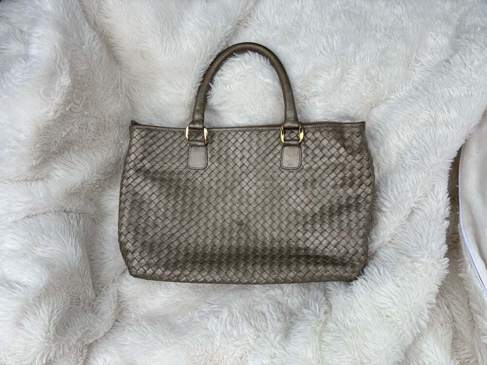 Ba: Vintage GANSON Woven Leather Pewter Bronze Handbag Crossbody Purse